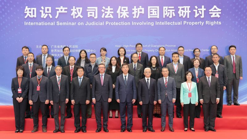 根据费减政策，企业需提供以下证明材料：